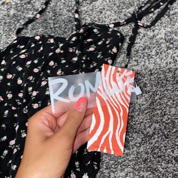 ruched bust cami NWT never been worn - Picture 3 of 5